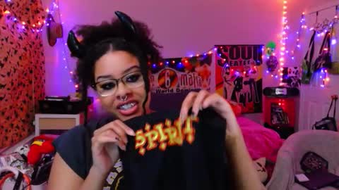 kiwi online show from October 14, 4:46 am