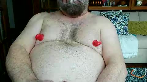 Nip Fun Bear online show from February 3, 6:57 pm
