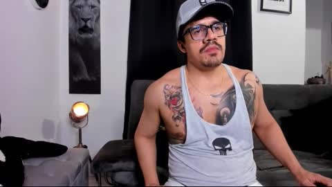 Snapshot of nipsfetich chatting on November 20, 2:56 am Steven online show from November 20, 2:56 am