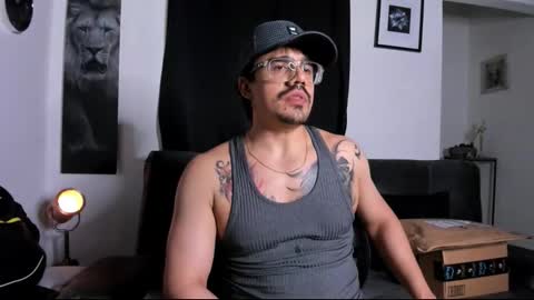 Snapshot of nipsfetich chatting on November 23, 3:06 am Steven online show from November 23, 3:06 am