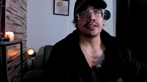 Steven online show from January 9, 4:04 am