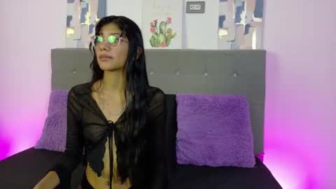 Nira Lux online show from July 24, 2:09 am