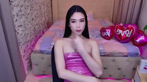 Snapshot of nirafox chatting on February 17, 6:58 pm nirafox online show from February 17, 6:58 pm