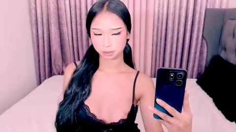 Samantha online show from March 25, 1:17 pm