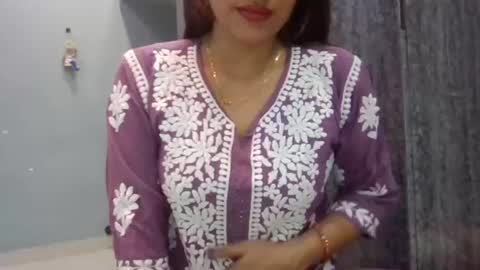 Nishu online show from June 18, 4:46 am