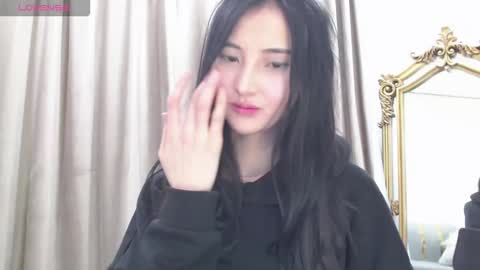 Snapshot of niufrommacau chatting on October 2, 2:13 pm Niu online show from October 2, 2:13 pm