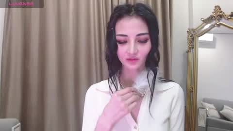 Snapshot of niufrommacau chatting on October 15, 3:23 pm Niu online show from October 15, 3:23 pm