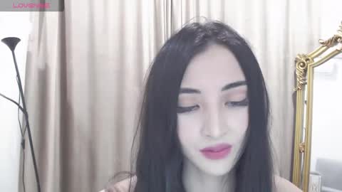 Snapshot of niufrommacau chatting on November 6, 5:25 pm Niu online show from November 6, 5:25 pm