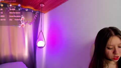 Nixie online show from May 24, 8:25 pm