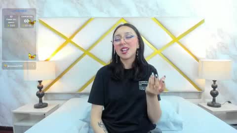 Snapshot of nixshadow chatting on June 4, 11:11 pm Catalina online show from June 4, 11:11 pm