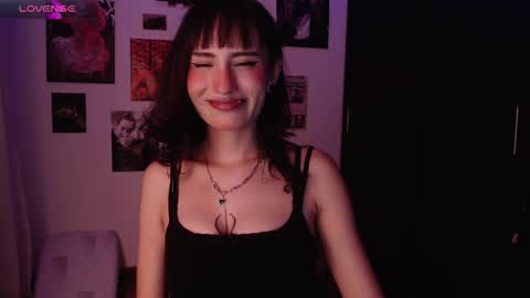 Nixxie  online show from December 2, 1:55 am