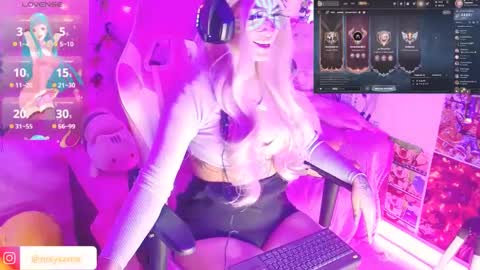 Snapshot of nixy_sama chatting on September 10, 12:54 am Nixy Sama online show from September 10, 12:54 am