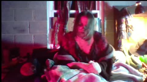 Snapshot of nixylix chatting on January 4, 5:05 am nixylix online show from January 4, 5:05 am