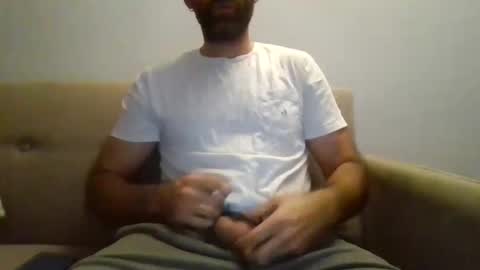 Snapshot of nizer2872870 chatting on May 29, 1:36 am nizer2872870 online show from May 29, 1:36 am