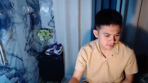 njay_16 online show from September 8, 7:13 pm