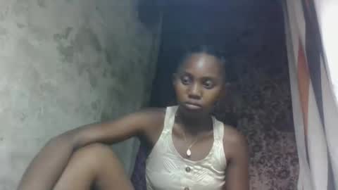 Snapshot of nnestazia chatting on March 21, 8:52 am nnestazia online show from March 21, 8:52 am