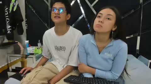 NoaandArez online show from February 15, 7:27 am