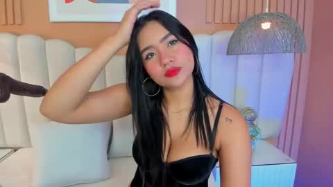 Noa online show from November 27, 3:30 am