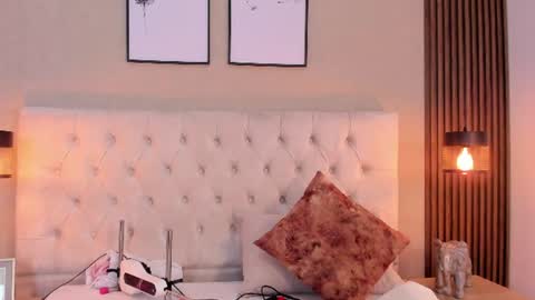 NATHALIA MORENO online show from July 28, 3:21 pm