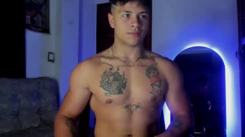 noah_223 online show from June 6, 3:22 am