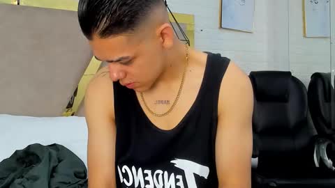 Zoe  online show from February 24, 12:47 pm