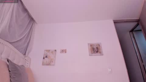 Sara  online show from September 29, 11:31 pm