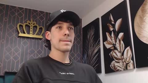 Snapshot of noah_brigth chatting on March 5, 3:08 am Noah Brigth online show from March 5, 3:08 am