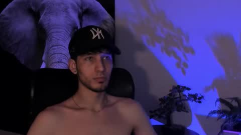 Snapshot of noah_brigth chatting on October 14, 3:51 am Noah Brigth online show from October 14, 3:51 am