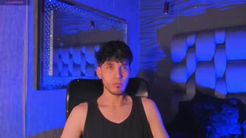 Snapshot of noah_brigth chatting on November 19, 7:52 am Noah Brigth online show from November 19, 7:52 am