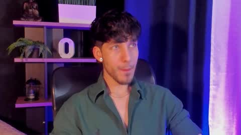 Snapshot of noah_brigth chatting on November 28, 11:51 pm Noah Brigth online show from November 28, 11:51 pm