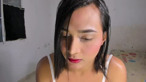 Snapshot of noah_cute18 chatting on December 17, 8:21 pm Noah online show from December 17, 8:21 pm