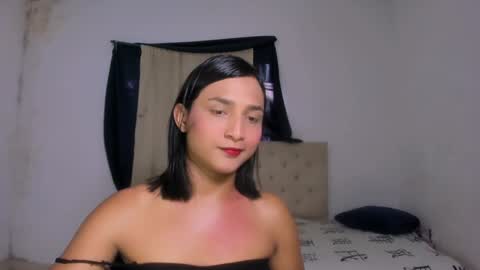 Snapshot of noah_cute18 chatting on January 24, 8:43 pm Noah online show from January 24, 8:43 pm