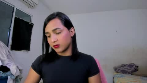 Snapshot of noah_cute18 chatting on March 7, 10:43 pm Noah online show from March 7, 10:43 pm