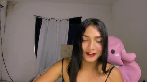 Snapshot of noah_cute18 chatting on October 1, 7:42 pm Noah online show from October 1, 7:42 pm