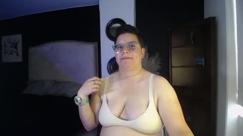 noah_dan online show from March 11, 5:35 pm