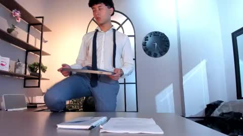 Snapshot of noah_dupont_ chatting on September 25, 7:28 pm noah_dupont_ online show from September 25, 7:28 pm