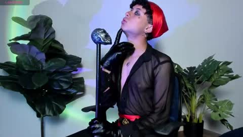 Snapshot of noah_dupont_ chatting on October 1, 8:59 pm noah_dupont_ online show from October 1, 8:59 pm