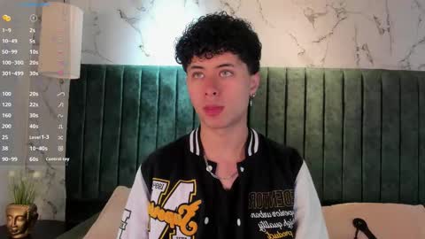 Snapshot of noah_dupont_ chatting on October 20, 11:21 am noah_dupont_ online show from October 20, 11:21 am