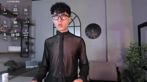 Snapshot of noah_dupont_ chatting on November 16, 12:00 pm noah_dupont_ online show from November 16, 12:00 pm