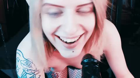 REAL name LiaDM are always open online show from December 25, 6:19 pm