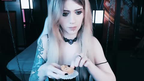 REAL name LiaDM are always open online show from February 1, 2:58 am