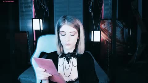 REAL name LiaDM are always open online show from February 5, 9:07 pm