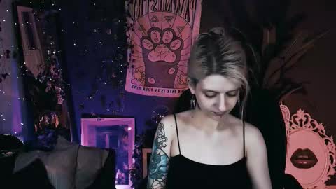 REAL name LiaDM are always open online show from December 2, 5:19 pm