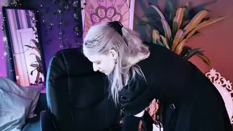 REAL name LiaDM are always open online show from June 9, 1:56 pm