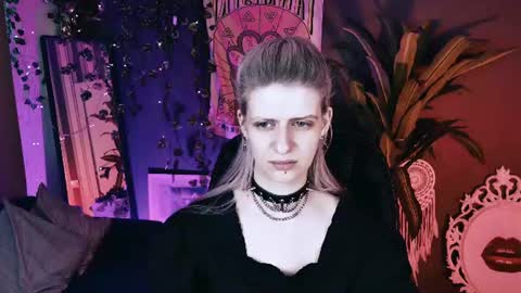 REAL name LiaDM are always open online show from June 21, 11:35 am