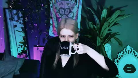 REAL name LiaDM are always open online show from July 7, 4:11 pm