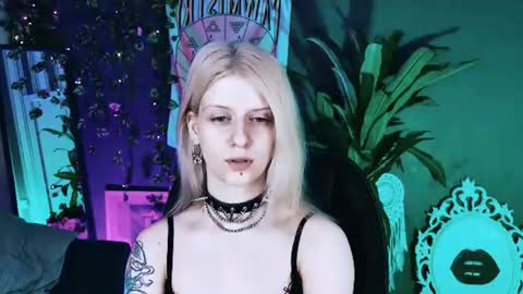REAL name LiaDM are always open online show from July 11, 1:25 pm
