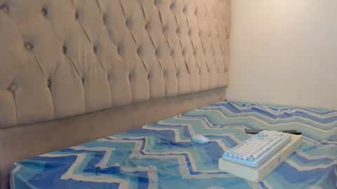 Snapshot of noah_jacksxn chatting on June 10, 7:29 am noah_jacksxn online show from June 10, 7:29 am