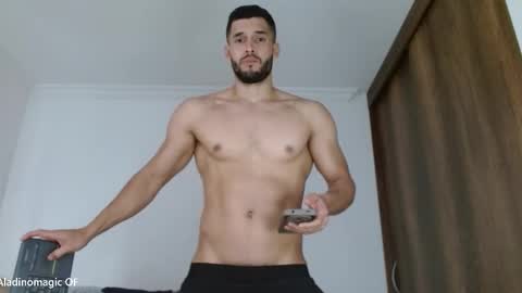 Noah online show from February 20, 5:35 pm