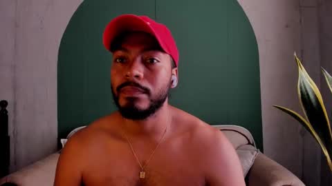 Noah online show from February 21, 9:00 pm